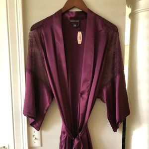Victoria's Secret Satin Robe - Burgundy - Size M/L
